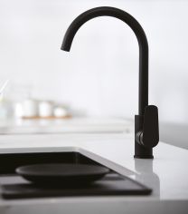 Grifo de cocina BÉLGICA negro mate