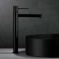 Grifo monomando de lavabo alto LINE color negro mate